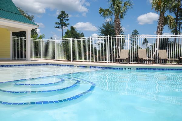 Pool Fence Repair in Santa Fe