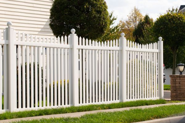 Vinyl Fence Installation in Santa Fe
