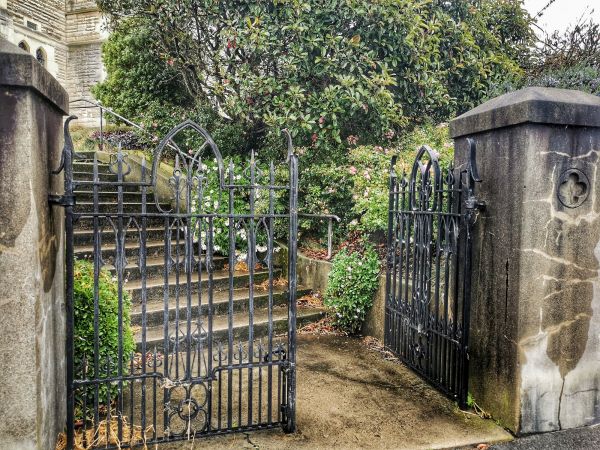 Steel Gate Repair in Santa Fe